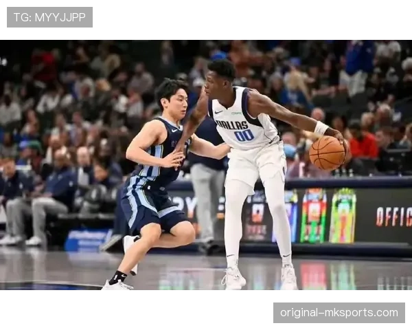 NBA与FIBA的开球规则有何不同？解析两者差异与应用场景